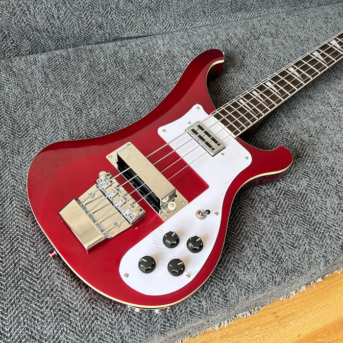 4 Strings Rick Style Bass Guitar with Metallic Red Finish (GKS-008)