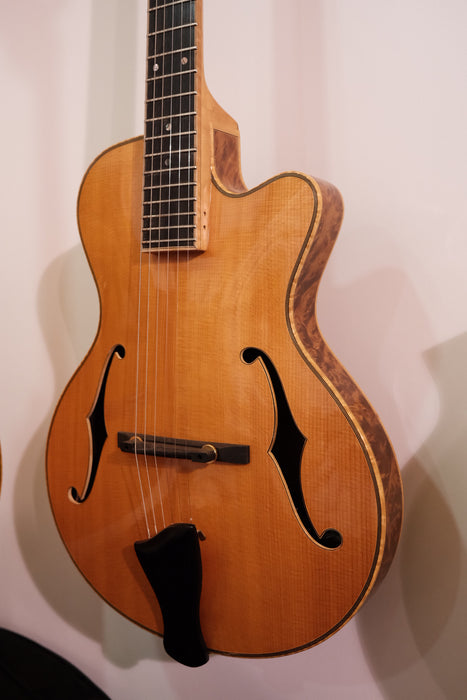 All Handcraft Hollow Body Archtop Jazz Electric Guitar (PYZ-1827)