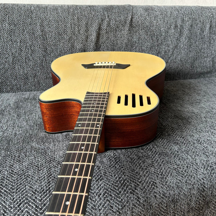 40 Inch Acoustic Guitar with Raindrop Sound Hole (Shanghai Music Show Sample LG-05)