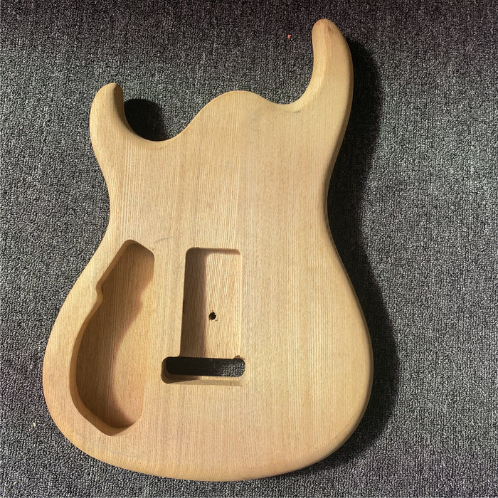 Free Electric Guitar / Bass Guitar Body (B Level, 0113)