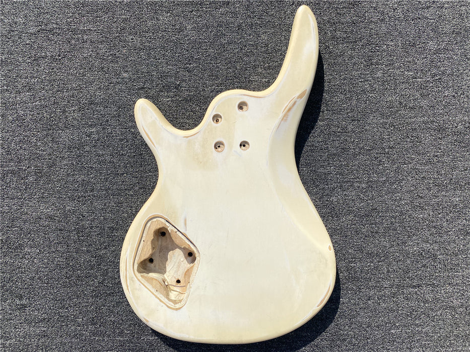 Free Electric Guitar / Bass Guitar Body (B Level, 0170)