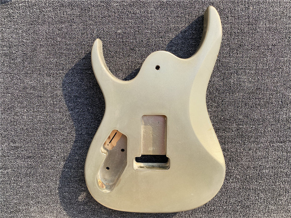 Free Electric Guitar / Bass Guitar Body (B Level, 0355)