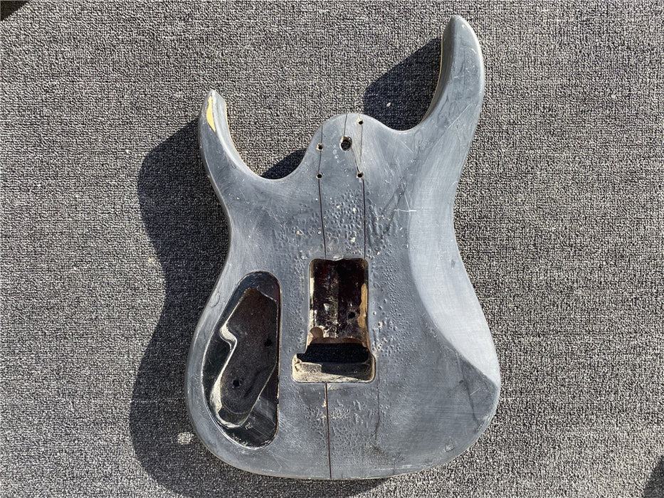 Free Electric Guitar / Bass Guitar Body (B Level, 0305)