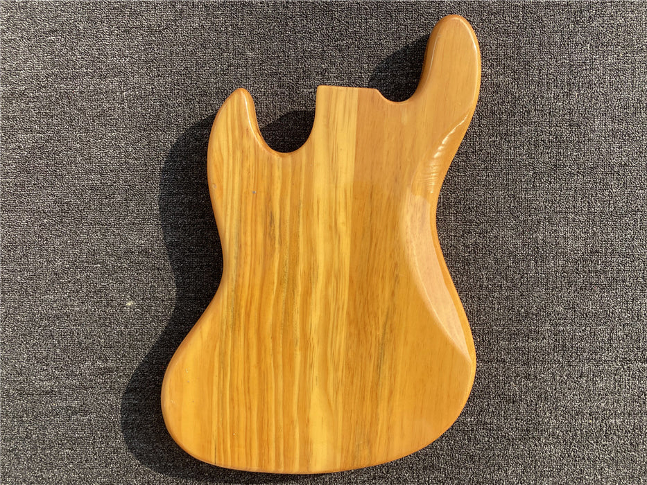 Free Electric Guitar / Bass Guitar Body (B Level, 0374)