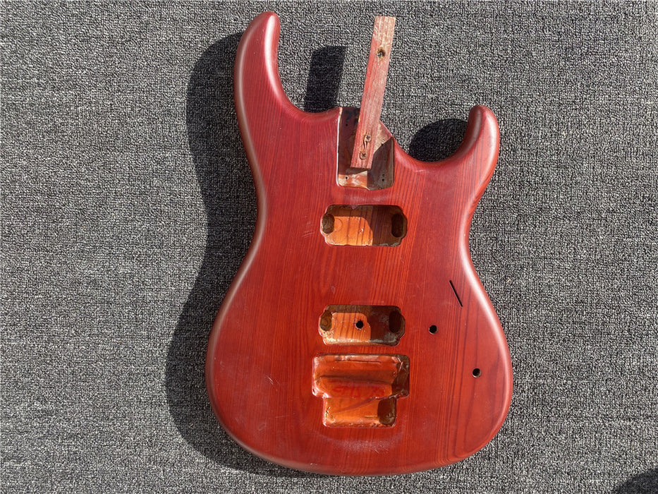 Free Electric Guitar / Bass Guitar Body (B Level, 0338)