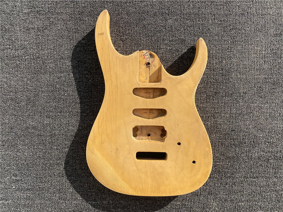 Free Electric Guitar / Bass Guitar Body (B Level, 0293)