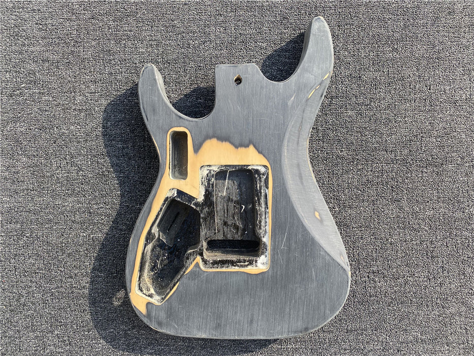 Free Electric Guitar / Bass Guitar Body (B Level, 0285)