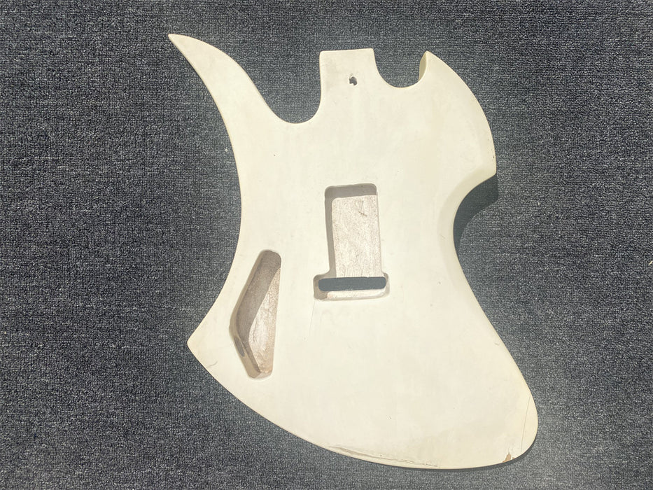 Free Electric Guitar Body / Bass Guitar Body (B Level, 0631)