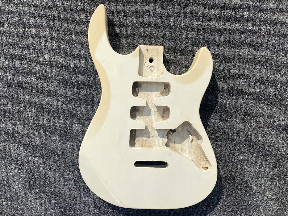 Free Electric Guitar / Bass Guitar Body (B Level, 0221)