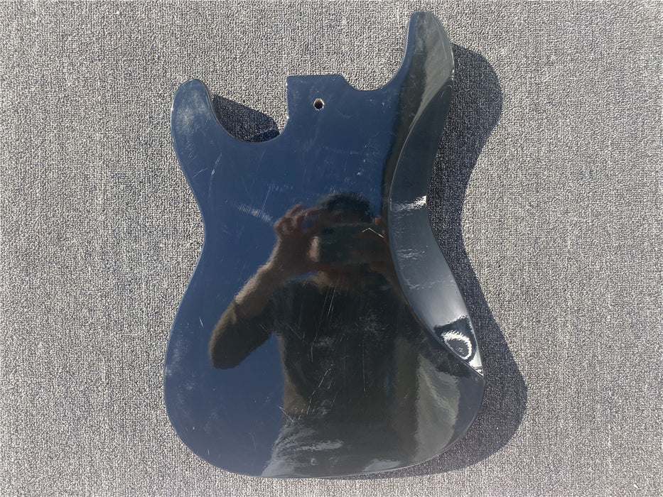 Free Electric Guitar / Bass Guitar Body (B Level, 0177)